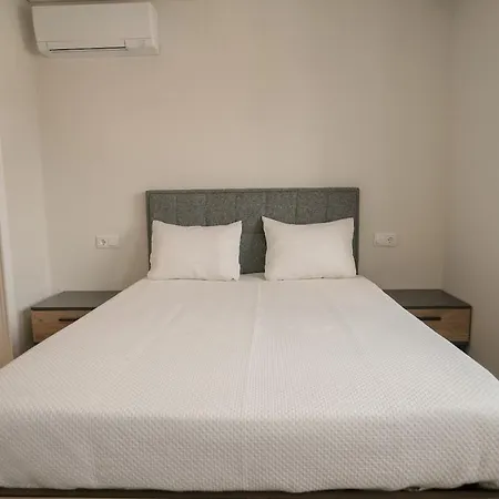 Alba - Balcony אספוסנדה